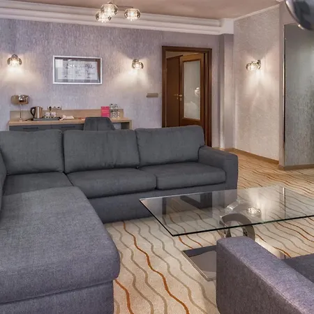 Malinowy Dwor Medical Hotell