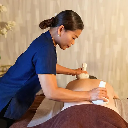 Malinowy Dwór Medical 4*