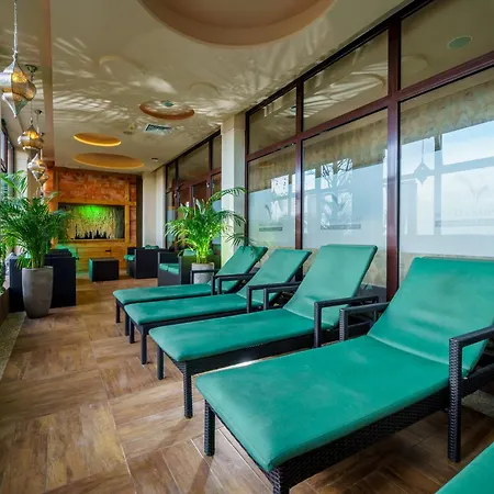 Malinowy Dwór Medical Hotel