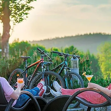Malinowy Dwor Medical Szálloda