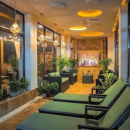 Szálloda Malinowy Dwor Medical 4*
