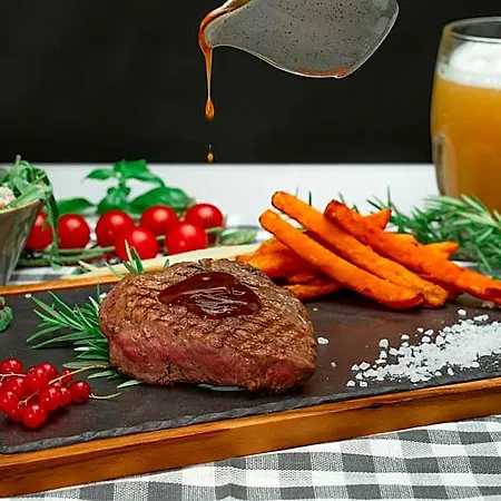 Malinowy Dwór Medical 4*