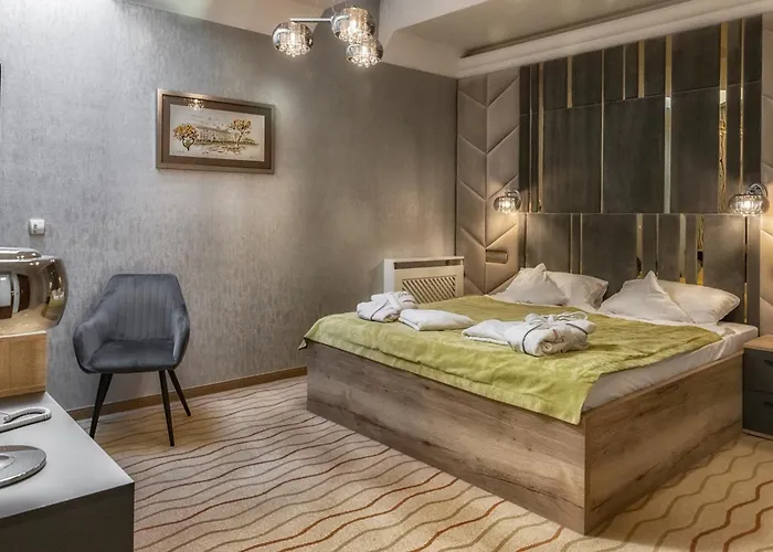 Hotel Malinowy Dwor Medical