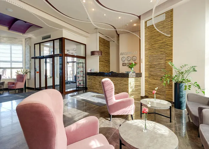 Hotel Malinowy Dwor Medical