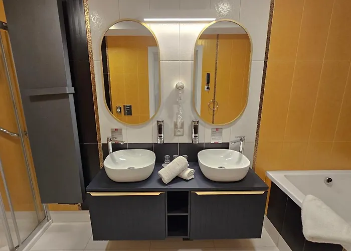 Malinowy Dwór Medical Hotel Świeradów-Zdrój